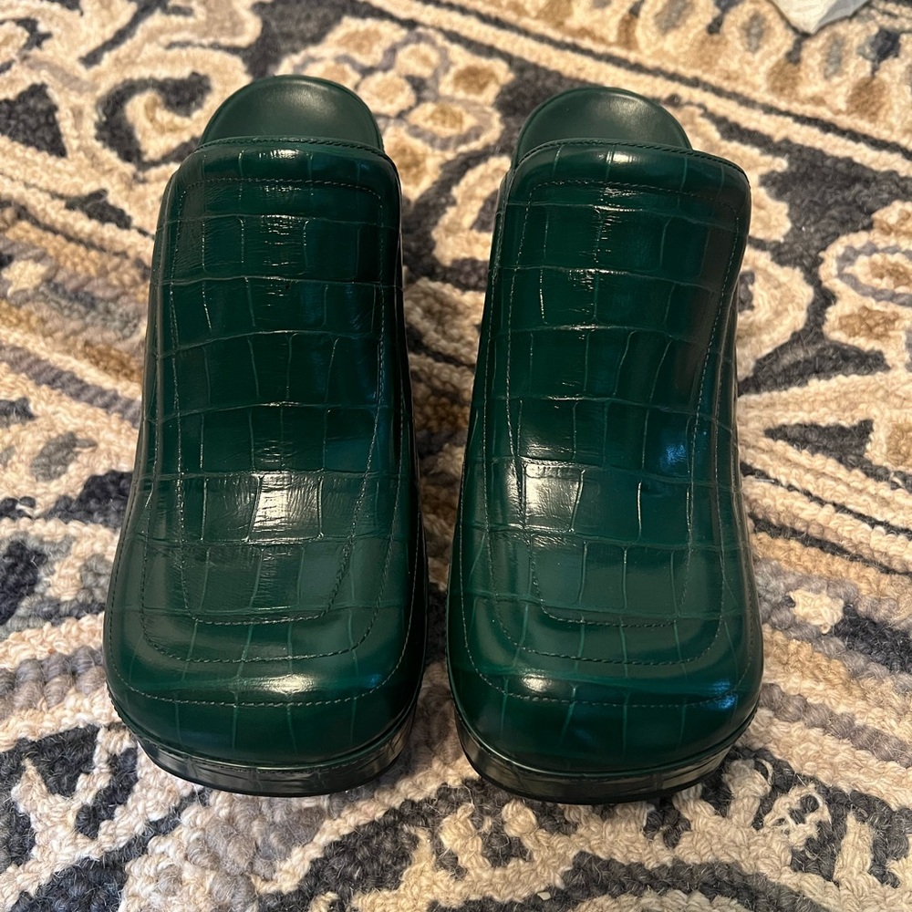 Bottega Veneta Dark Green Croc-Embossed Mules